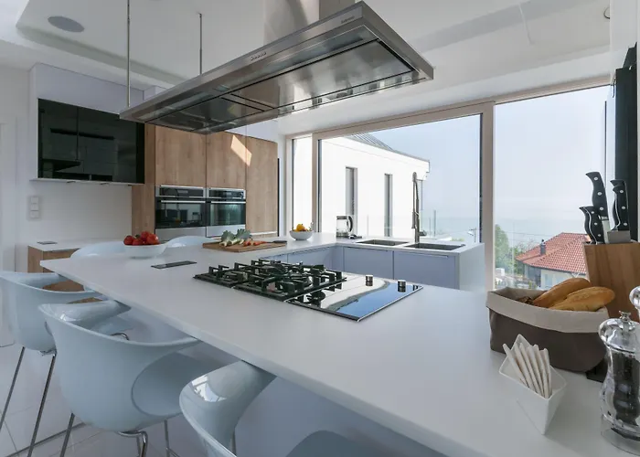 Przystan Mechelinki- Marina Del Mar